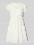 Only Tailliertes Blusenkleid aus Baumwoll-Mix Modell 'HELENA' in Offwh...