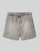 s.Oliver RED LABEL Wide Leg Jeansshorts aus reiner Baumwolle in Black,...