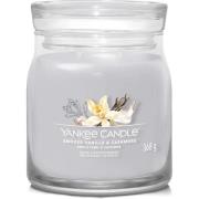 Yankee Candle Smoked Vanilla & Cashmere Signature Jar Medium