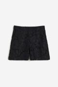 H&M Shorts aus Spitze Schwarz in Größe 44. Farbe: Black
