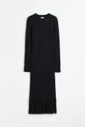 H&M Kleid mit Fransen Schwarz, Alltagskleider in Größe XS. Farbe: Blac...