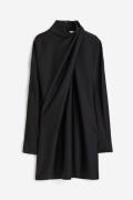 H&M Drapiertes Kleid Schwarz, Party kleider in Größe M. Farbe: Black