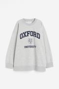 H&M Oversized Sweatshirt Graumeliert/Oxford University, Sweatshirts in...