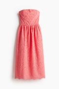 H&M Bandeau-Kleid mit Broderie Anglaise Rosa, Alltagskleider in Größe ...
