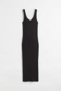 H&M Geripptes Bodycon-Kleid Schwarz, Alltagskleider in Größe M. Farbe:...