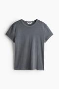 H&M Figurnahes Baumwoll-T-Shirt Dunkelgrau in Größe XL. Farbe: Dark gr...