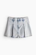 H&M Plissierter Denim-Minirock Blasses Denimblau, Röcke in Größe L. Fa...