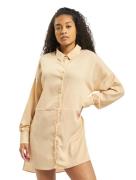 Missguided Strukturiertes Utility-Hemdkleid in Pfirsich
