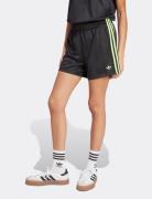 Sportliche adidas Jacquard Short Damen Shorts JW5158-22966 Schwarz